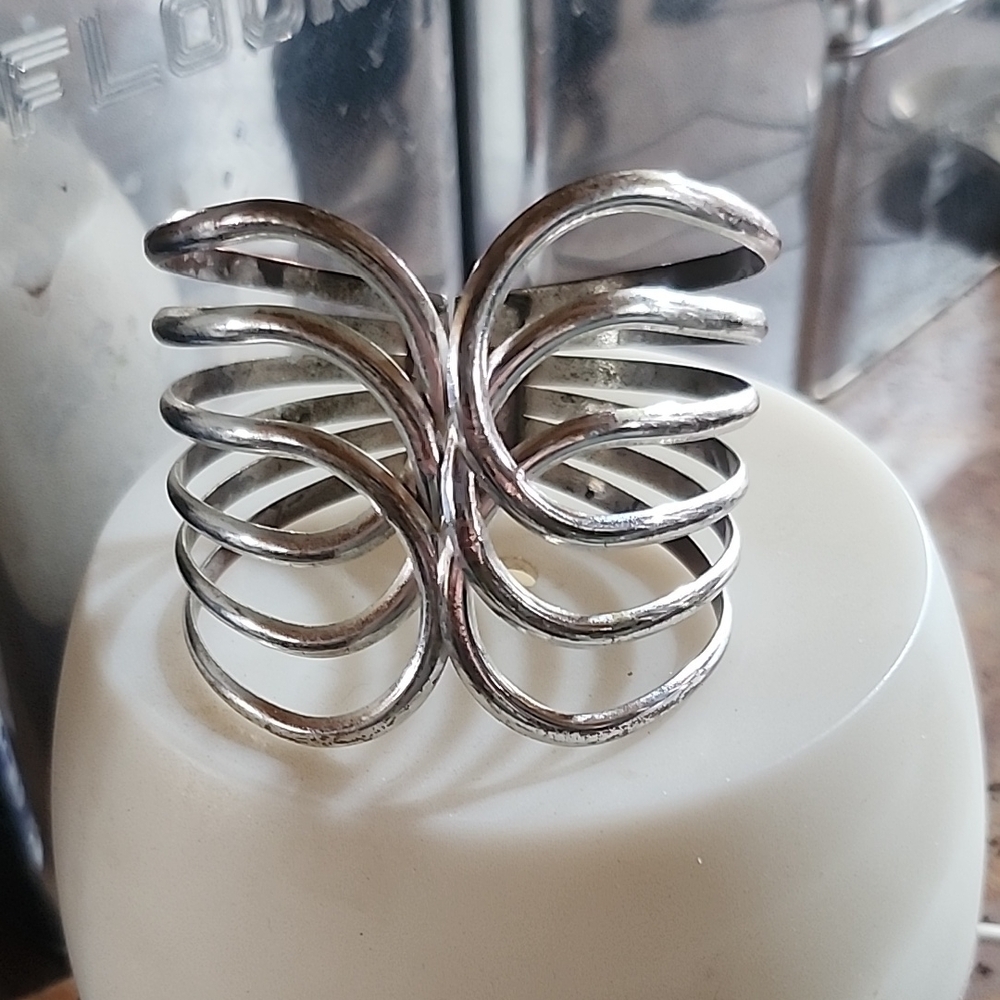 Elegant Silver Cuff Bracelet
